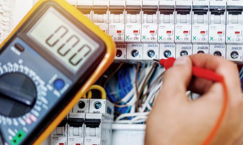 Comment se d&eacute;roule l'installation d'un compteur &eacute;lectrique &agrave; Montmorot ?